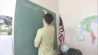 Hatalmas kannás tanárnők