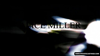 Alice Miller tisztességesen bekúrva minden irányból