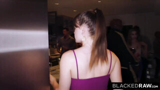 Riley Reid élvezi ha afro amerikaiak kefélik