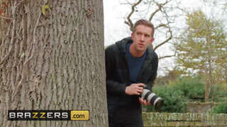 Brazzers - Anna Bailey a dögös angol milf