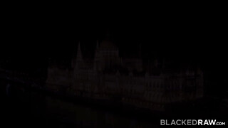 BlackedRaw - Angelika Grays és Lika Star édeshármasban szeretkeznek