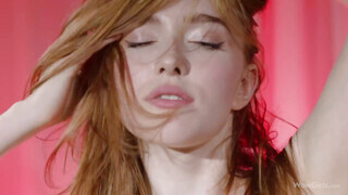WOWGIRLS - Jia Lissa izgató maszturbációja