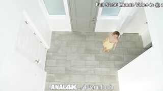 Anal4K - Bella Rose popóba reszelve