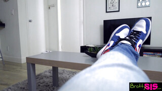 Bratty Sis - Madelyn Monroe kedveli a méretes bránert