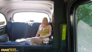 Fake Taxi - Kiara Lord a magyar tinédzser a taxiban baszik