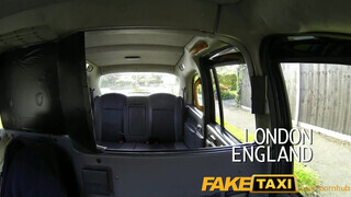 FakeTaxi - méretes popós bige kufircolni akar