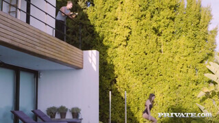 Private.com - Talia Mint a szomszéd ürgével kefél