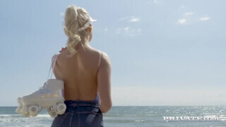 Private.com - Angelika Grays análba kurelva