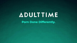 ADULT TIME - pinanyalás és brutális ollózás a csajok között