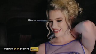 Brazzers - Kenna James a sofőrrel szexel
