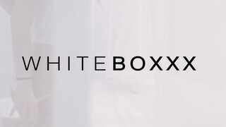 WHITEBOXXX - Rebeca Volpetti tökéletes cuncija