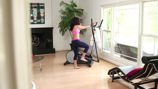 Adriana Chechik a szőrös cunis fiatal - New Sensations