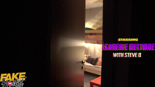 Isabelle Deltore a szenvedélyes ausztrál milf - Fake Hostel