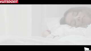 Taylor Sands kora reggeli kamatyolása - The White Boxxx