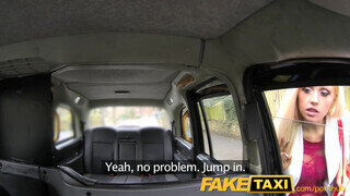FakeTaxi - Csöcsös világos szőke popsiba kefélve