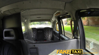 FakeTaxi - Szenvedélyes lengyel szuka megkúrva