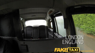 FakeTaxi - óriási csöcsű világos szőke nuni