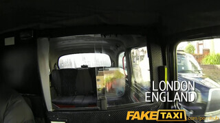 FakeTaxi - tinédzser pipi szopja az koros taxist