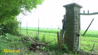 Mature NL - Francia házaspár hátsó bejáratba kurelva