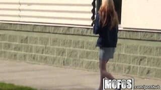 Mofos - Amy Quinn a cuki 18 éves csajszika
