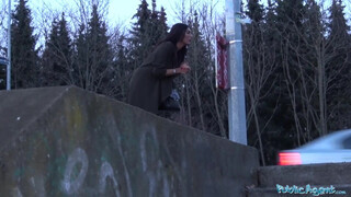 Public Agent - termetes cicis milf