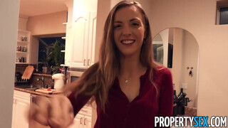 PropertySex - a famer megbassza az ingatlanos gádzsit