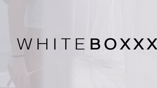 WhiteBoxxx - Silvia Dellai a gyönyörű cseh pipi