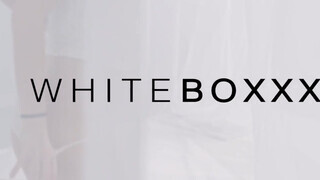 WhiteBoxxx - selymes bőrű csoki bige
