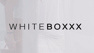 WhiteBoxxx - Ivana Sugar szűk pici cuncija