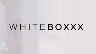 WhiteBoxxx - Tiffany Tatum magyar szuka megosztja a barátját