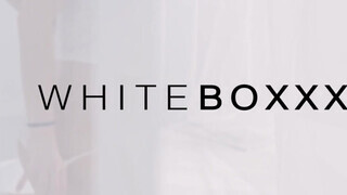 WhiteBoxxx - kicsmellű szuka keményen megkettyintve