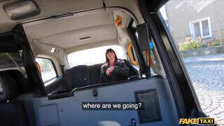 Fake Taxi - Tetkós olasz szuka megkettyintve