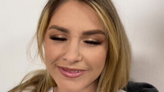 A lógós tőgyes Riley és a PornDude casting forgatás