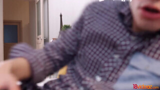 18videoz - Lana és Nata plusz egy izmos fickó