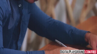 DigitalPlayground - begerjedt asszony