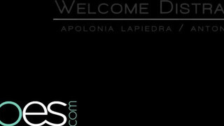 Babes - Apolonia Lapiedra a csinos kolumbiai zsenge