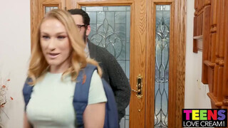 Kasey Miller a kurva fiatal nőci