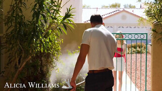 naughty america - Alicia Williams közösülni akart