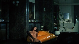 Prostitution Clandestine (1975) - Teljes retró sexvideo