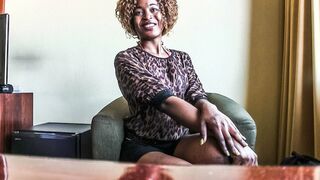 Bombázó amatőr milf keményen megdöngetve casting forgatás után