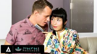 Marica Hase forró masszázsánál megtöri a termetes pöcse ügyfelétől