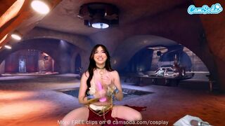 Princess Leia cosplayban élvezi a termetes tőgyes csoki szépség játékát