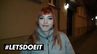 Lullu Gun és Anny Aurora megosztják a gigászi csoki fazt kint a vadonban