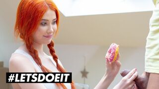 Gisha Forza óriási didkós vörös bombe egy fánkot érő hardcore dugásért