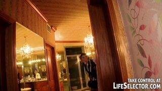 Lágy kaland a Life Selector világában: Vad fősulis lányok legelső élményei Isis Taylorral és barátnőivel anális édeshármasban